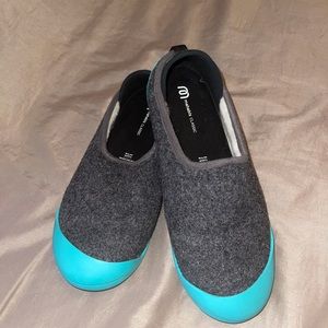 Mahabis Women’s Classic Slippers Size 8.5